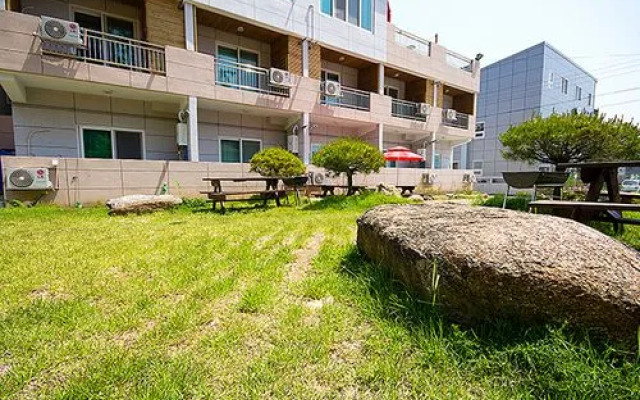 Suncheon Suncheon Bay Deulmaru Pension (Group Room)