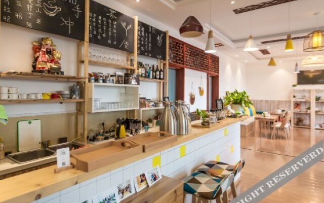 Sanshan Wuli Boutique Hostel