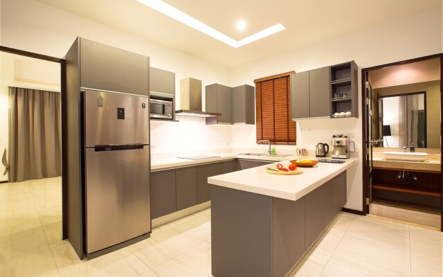 Nai Harn Pool Villa - Villa Berry