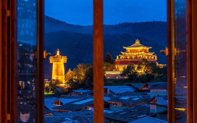 The 5th Meteorite Glory Hotel