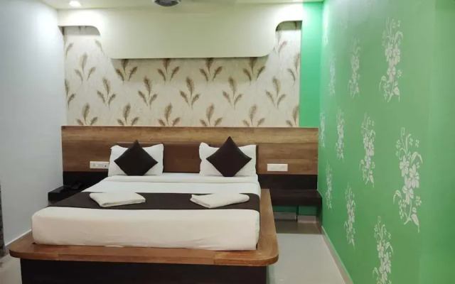 Hotel SDM Golden Tower