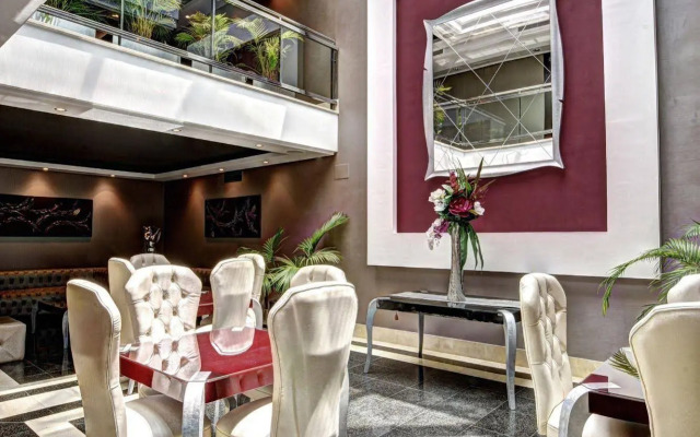 Artplatinum Suites & Apartments