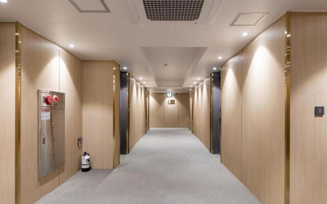 Hotel The Grang Seogwipo