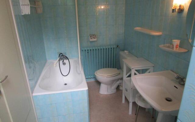 Appartement Cauterets, 2 pièces, 5 personnes - FR-1-234-122
