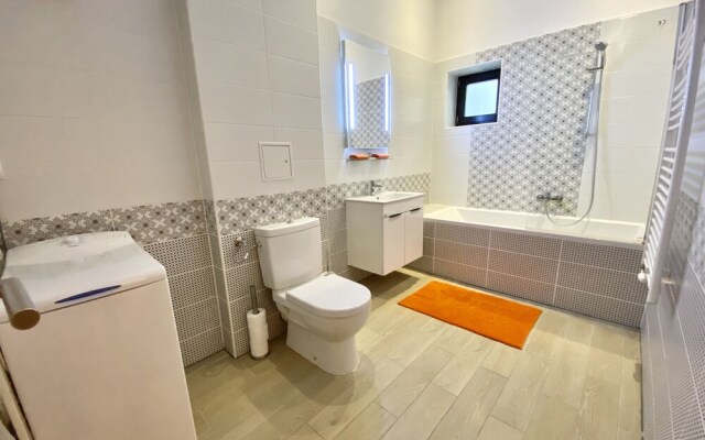 Gracia Apartment House