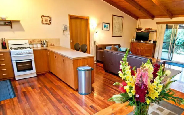 Seaview Retreat on Bruny Island