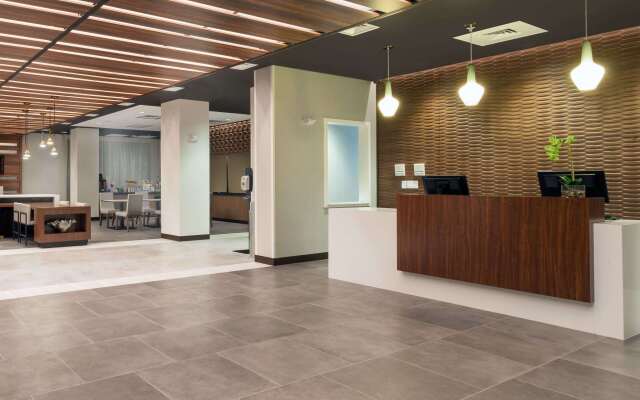 Wingate by Wyndham Altoona Downtown/Medical Center