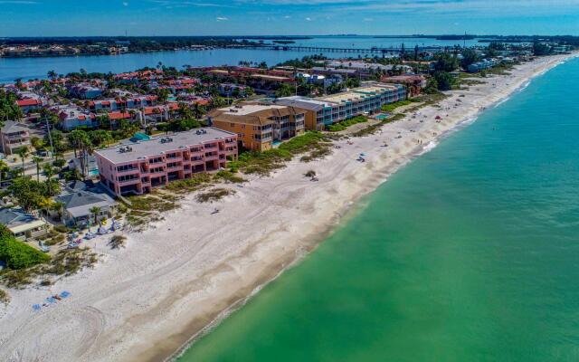Anna Maria Island Runaway Tropical Escape