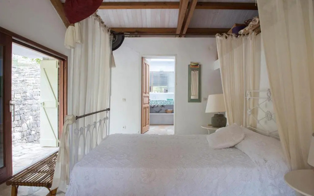 Paxos' Villa - Pool & AC