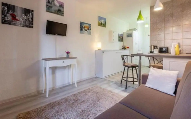 Art Studio Balcony and Breathtaking View of Chamonix