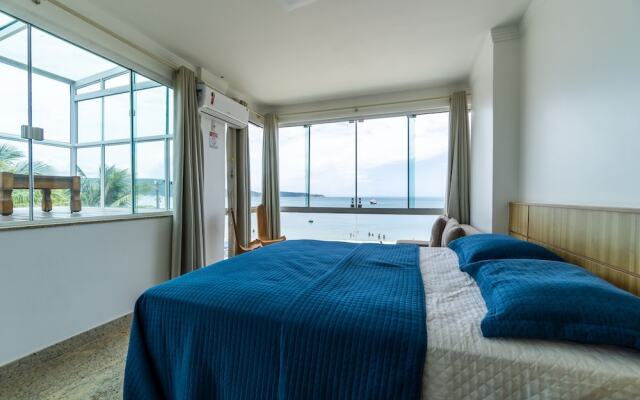 Triplex Pé na Areia - Bombinhas