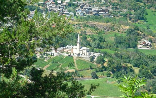 Holiday House With Garden And Enchanting View