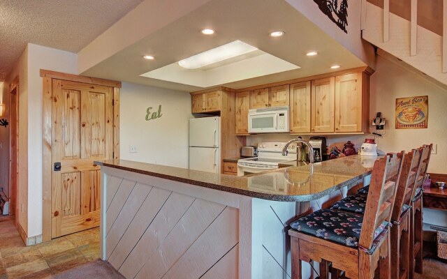 Longbranch 318 - 3 Br Condo