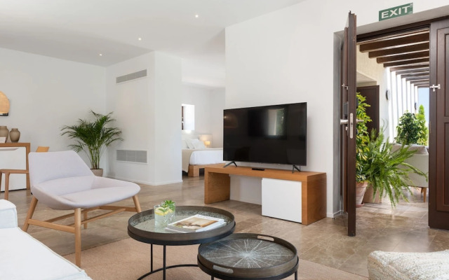 Safragell Ibiza Suites & Spa