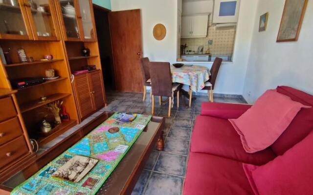 Centeanes Beach apartment
