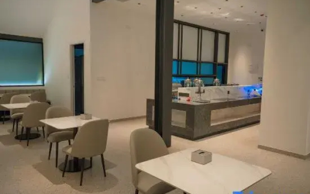 Shiguang Holiday Hotel (County Government Branch)