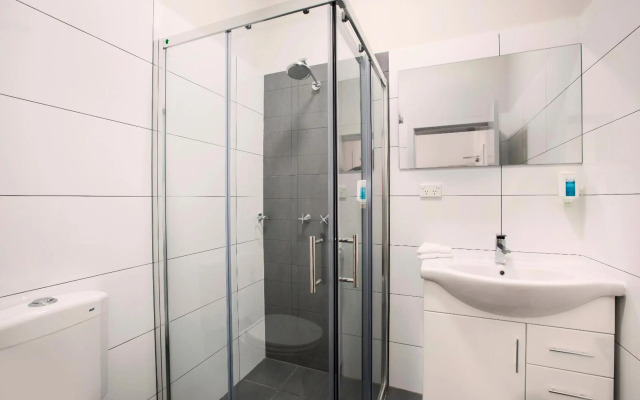 Greenacre Hotel