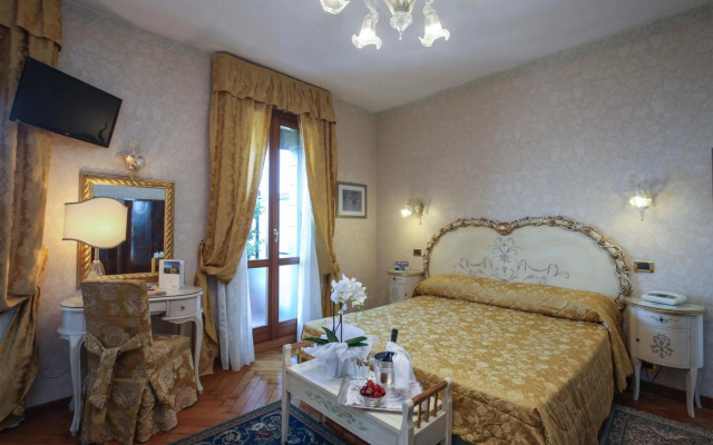 Hotel Riviera