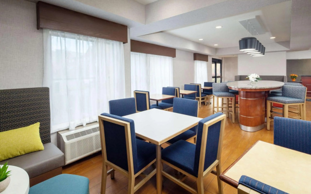 Hampton Inn Lexington South-Keeneland/Airport