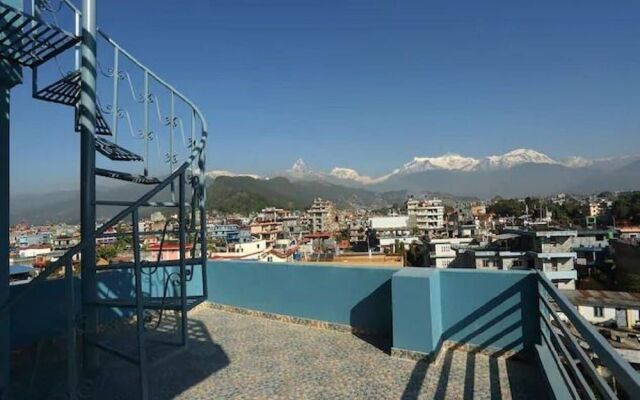 Oyo 714 Hotel Om