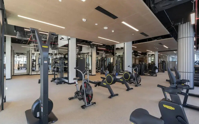 Luxury 1BR in Peninsula Five by Bespoke