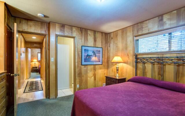 64 River Lodge