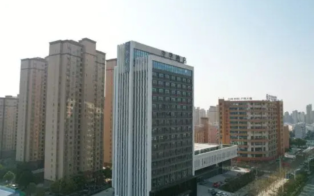 JI Hotel (Fuyang Jieshou Guozhen Plaza)