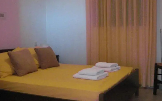 Myrthe Apartments