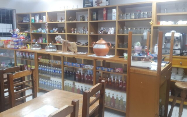 Camino a la Villa Cucaita Hotel