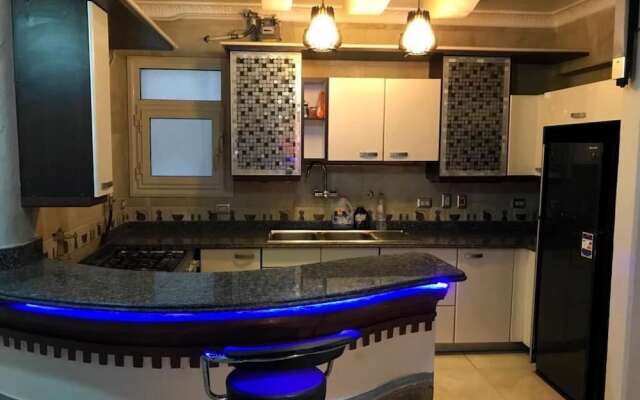 Fully furnished luxury apartment