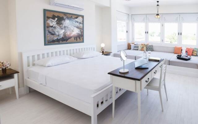 Puka Otel Alacatı