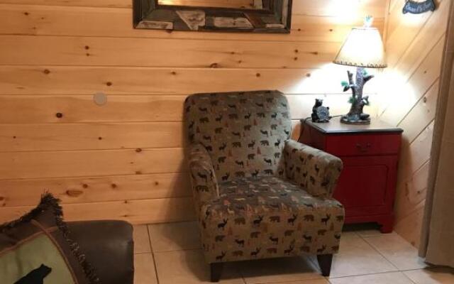 Downtown Gatlinburg Apartment