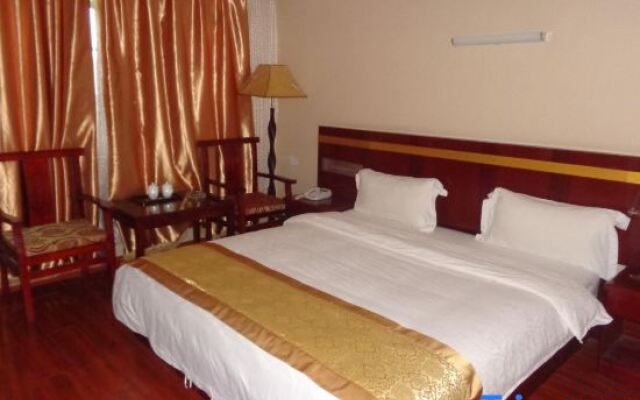 Xishuangbanna Qunyi Business Hotel