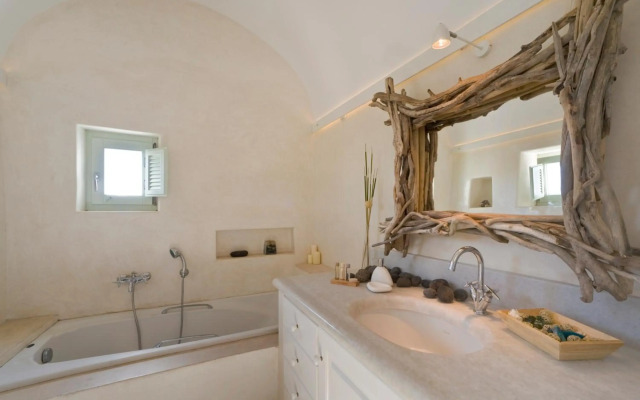Blackrock Villa