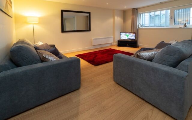 Elegant Central London Apartment