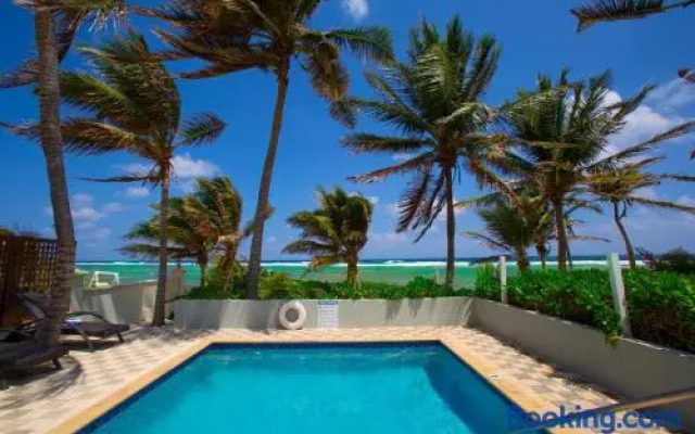 Coconut Beach by Grand Cayman Villas & Condos
