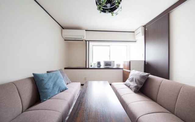 NexStay HOUSE Osaka West