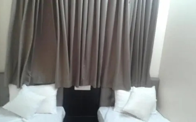 Hotel Prestige Point