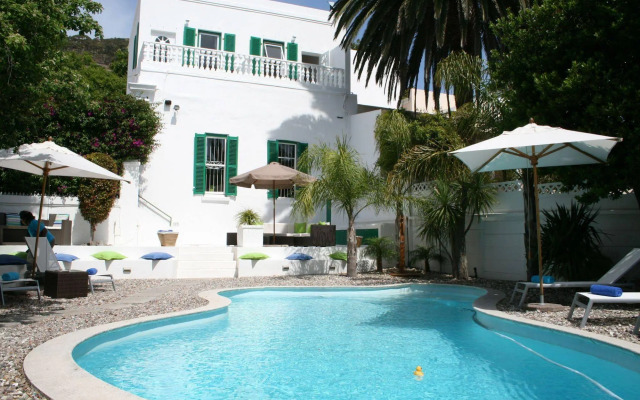 AfricanHome Guesthouse