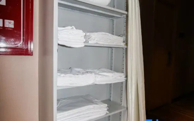 Rest Hotel (Wenzhou Liming Store)