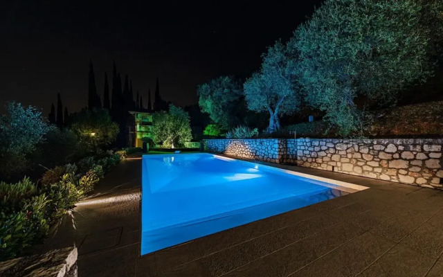 Villa Mariavittoria con Piscina by Wonderful Italy
