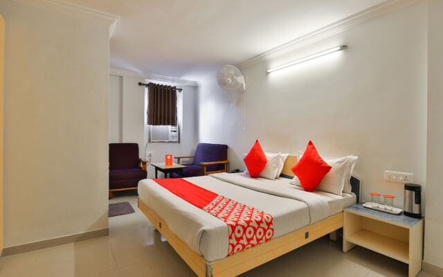 OYO 10044 Hotel Dudawat