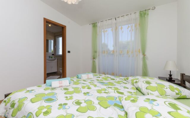 Apartments Sinisa