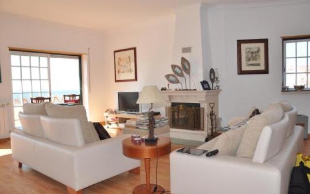 Ericeira Beach Place