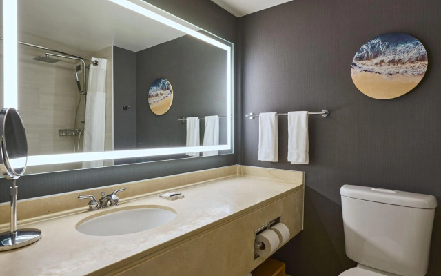 The Westin Los Angeles Airport