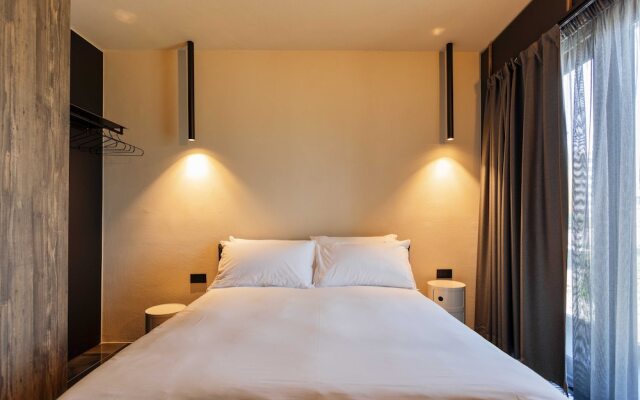 Etrus Boutique Room & Rooftop