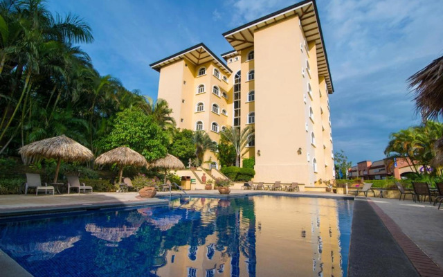 Apartotel & Suites Villas del Rio