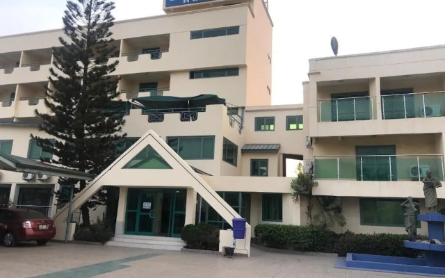 Korkdam Hotel