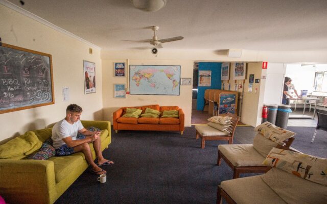 Surfers Paradise YHA