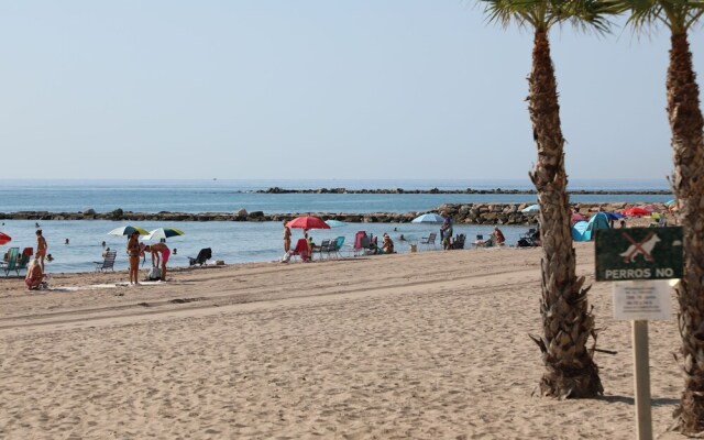 Alojamiento Med The Blue Med.